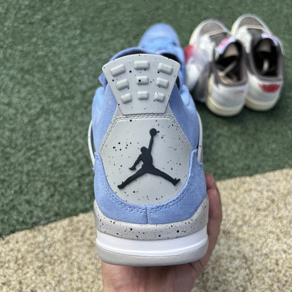 Air Jordan 4 Retro 'University Blue'