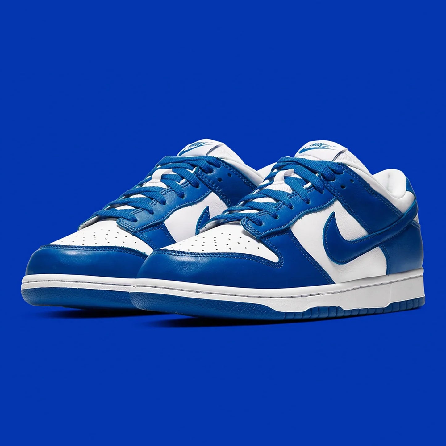 Nike Dunk Low "Kentucky"