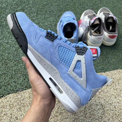 Air Jordan 4 Retro 'University Blue'