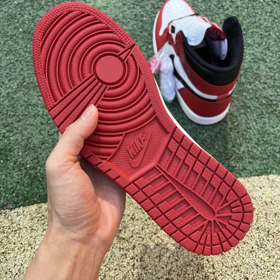 Jordan 1 Retro Chicago